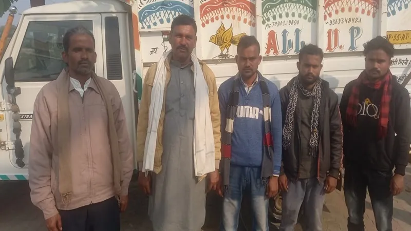 बहराइच: मायके फोन कर दी धमकी, फिर पति ने गला दबाकर पत्नी को उतारा मौत के घाट, बच्चों का रो-रो कर बुरा हाल