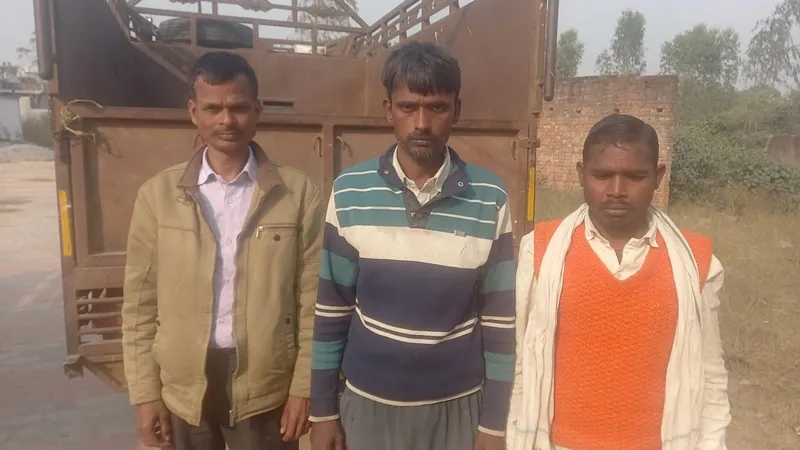 बहराइच: जमीन का बैनामा कराने गए युवक का बाग में मिला शव, हत्या का आरोप