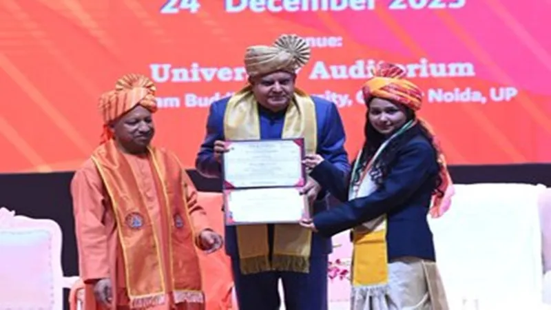 GBU के दीक्षांत समारोह में बोले सीएम योगी- ज्ञान, धर्म और टीम वर्क की सीख देते हैं गौतम बुद्ध 