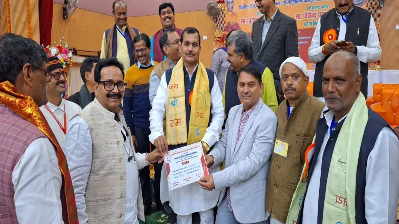 गोंडा: जूनियर हाईस्कूल शिक्षक संघ के निर्विरोध प्रदेश अध्यक्ष चुने गए योगेश त्यागी