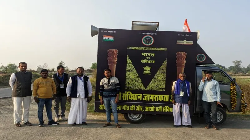 रायबरेली: राष्ट्रव्यापी संविधान यात्रा का पिण्डौली में हुआ जोरदार स्वागत, ग्रामीणों में जगाई संविधान की अलख
