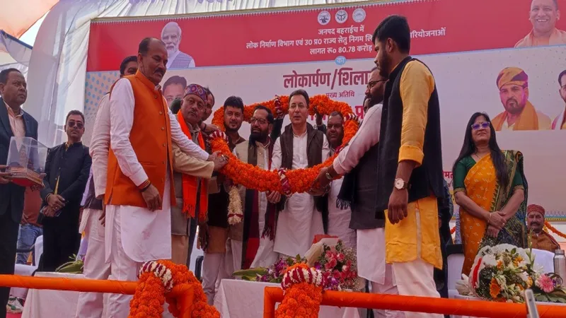 बहराइच: मंत्री जितिन प्रसाद ने कई परियोजनाओं का किया शिलान्यास और लोकार्पण, कहा- अब प्रदेश में वादे नहीं विकास होता है