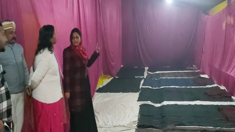 बहराइच: जिलाधिकारी ने रैन बसेरों का किया निरीक्षण, दिए ये निर्देश