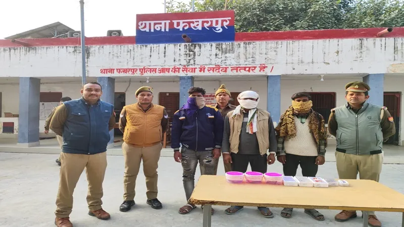 बहराइच: दो दिन पूर्व हुई चोरी का फखरपुर पुलिस ने किया खुलासा, चोरी के सामान के साथ तीन अभियुक्त गिरफ्तार