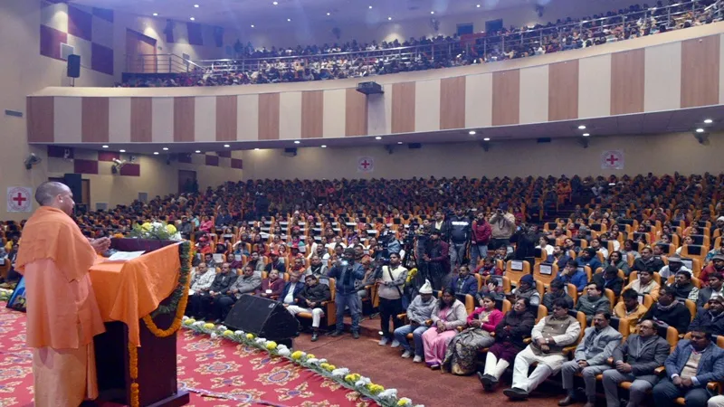 सीएम योगी ने किया 19 हेल्थ एटीएम का लोकार्पण, कहा- टेक्नोलॉजी से जुड़कर और सुदृढ़ हो रहा यूपी का स्वास्थ्य क्षेत्र  