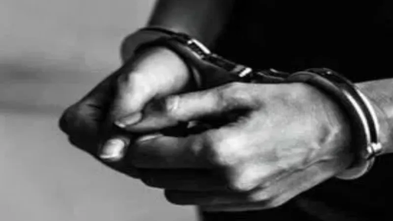 हरदोई : शातिर चोर गैंग का सरगना पुलिस मुठभेड़ में गिरफ्तार, 20 मामले हैं दर्ज  