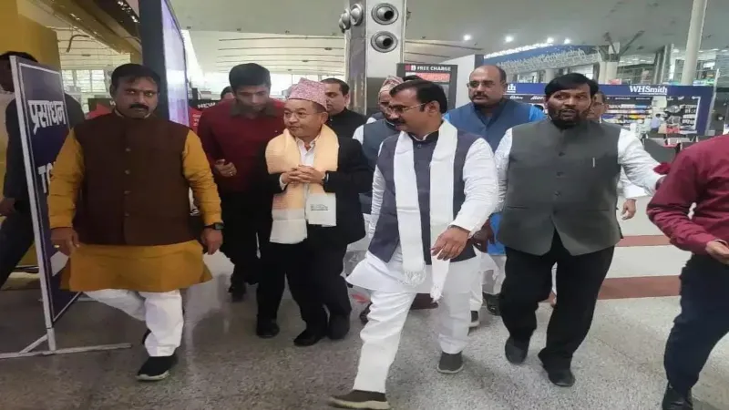 वाराणसी पहुंचे सिक्किम के मुख्यमंत्री प्रेम सिंह तमांग, बीजेपी कार्यकर्ताओं ने किया स्वागत