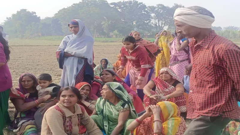 अयोध्या : हाईटेंशन लाइन की चपेट में आने से किसान की मौत