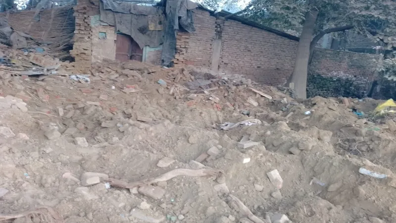 हरदोई : भू-माफियाओं ने पौराणिक कुएं का खत्म कर दिया अस्तित्व 