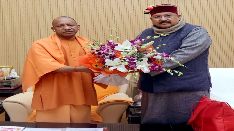 लखनऊ : CM योगी से मिले सतपाल महाराज, कई बातों पर हुई चर्चा 