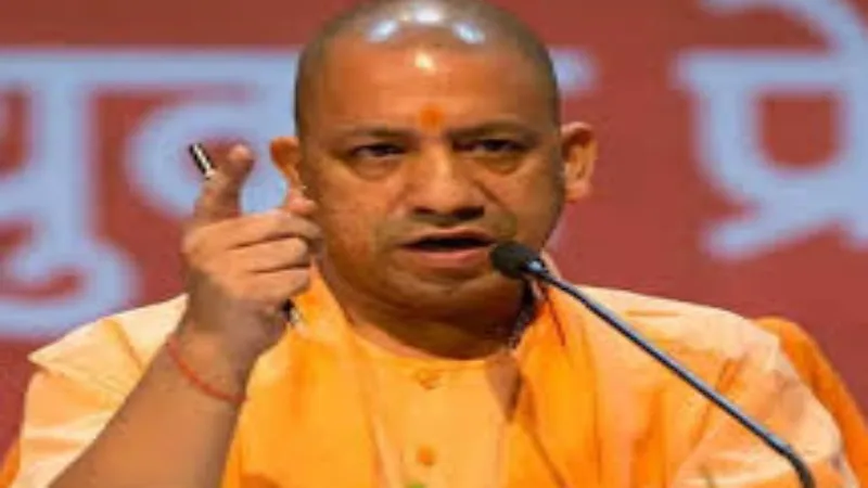 दो मरीजों की मौत पर नाराज हुए सीएम योगी, SGPGI में आग की घटना का लिया संज्ञान   