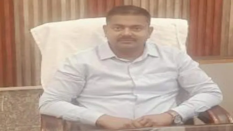 फतेहपुर ईओ पर बाराबंकी डीएम नाराज, दी प्रतिकूल प्रविष्टि