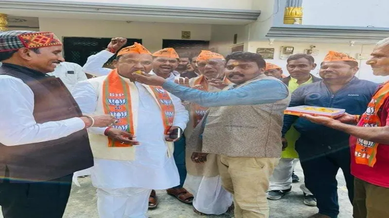 प्रतापगढ़ : तीन राज्यों में शानदार प्रदर्शन पर कार्यकर्ताओं ने मनाया जश्न, BJP जिलाध्यक्ष ने कही ये बड़ी बात 