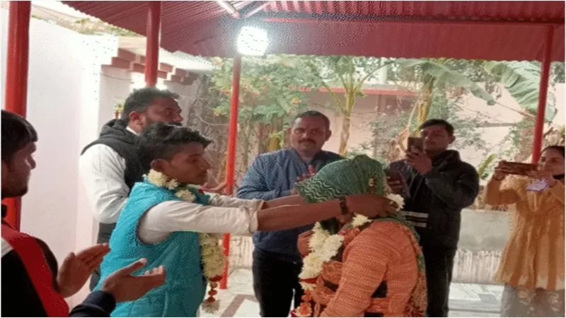 फतेहपुर में शाबिया बनी सीता, संजय संग लिए फेरे