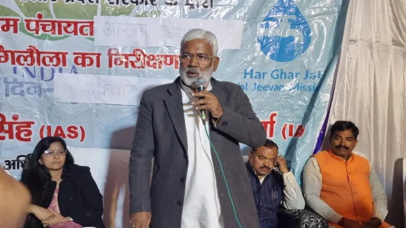 श्रावस्ती में जल शक्ति मंत्री ने लाभार्थियों से किया संवाद, कहा - हर घर नल का संकल्प हो रहा पूरा