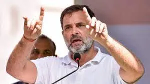 मोदी सरकार ने सैनिकों के साथ सेना की प्रतिबद्धता को खत्म किया : राहुल