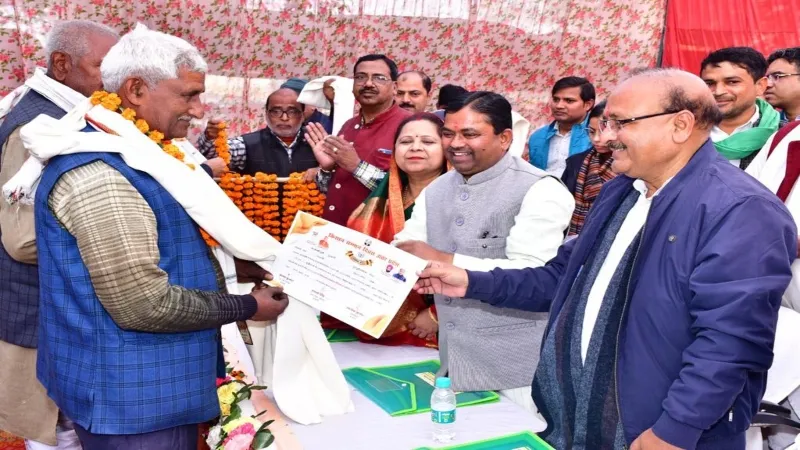 किसान दिवस : अधिक उत्पादकता वाले 26 किसान हुए सम्मानित