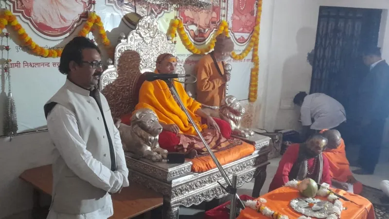 पवित्र काशी अभियान के लिए अब जादूगर तैयार करेंगे जनमत 