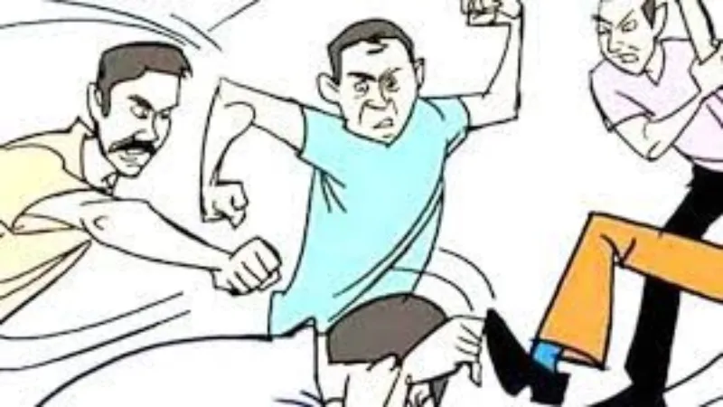 किछौछा नगर पंचायत अध्यक्ष ने सभासद को जमकर पीटा, देखें Video