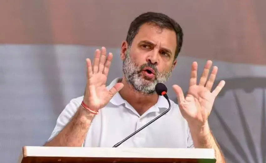 निलंबन से सिर्फ सांसदों का अपमान नहीं, 60% जनता का मुंह बंद किया गया: राहुल गांधी 