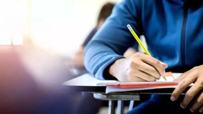 पीलीभीत: नकल विहीन परीक्षा कराने को यूपी बोर्ड ने कॉपियों में किया बदलाव, जानिए डिटेल्स