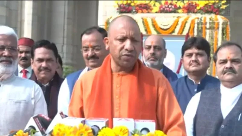 CM योगी ने अटल जी को किया नमन, क्षेत्र को दी 100 करोड़ की सौगात