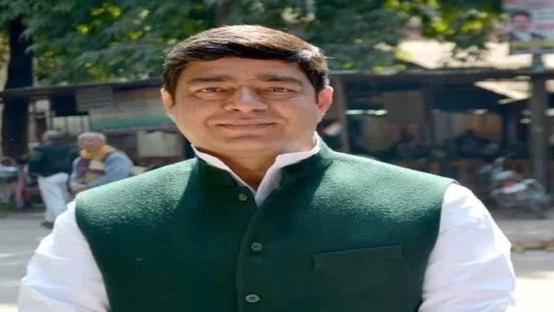 IIT छात्रा गैंगरेप : सपा नेता मनोज राय ने आरोपियों को कठोर दंड देने की कही बात, बीजेपी पर लगाए ये आरोप