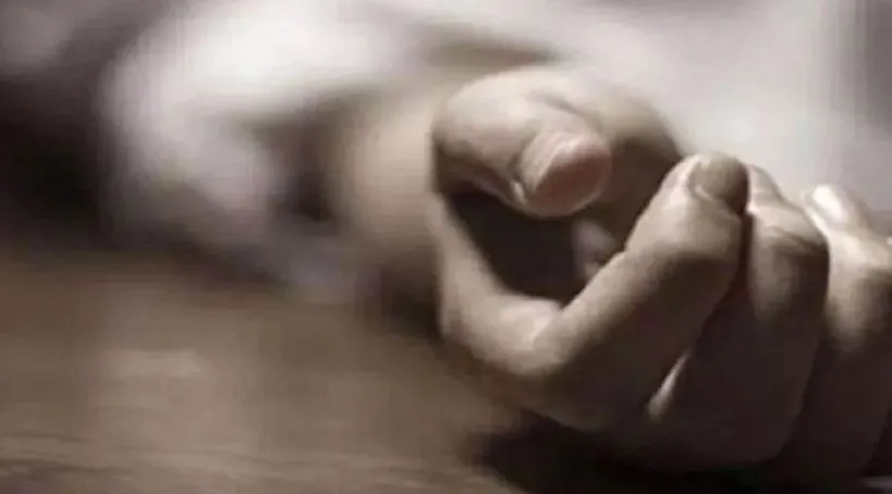 बदायूं: इंजन में फंसी शॉल, धड़ से अलग हो गई मूकबधिर की गर्दन