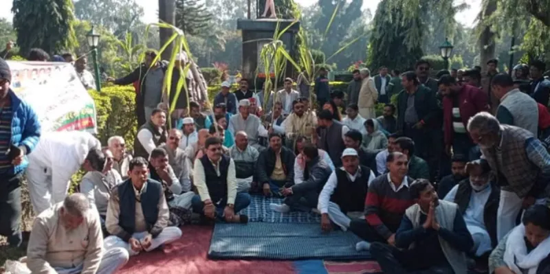 देहरादून: किसानों की आवाज सत्ता तक क्यों नहीं पहुंच रही - हरीश रावत