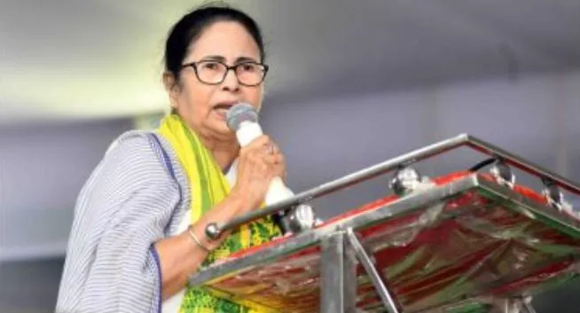 CM ममता का एलान, कहा- लोकसभा चुनाव में बंगाल में भाजपा के खिलाफ लड़ाई का नेतृत्व करेगी टीएमसी 