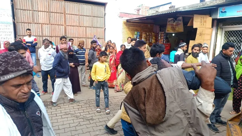 बहराइच: सड़क हादसों में प्राइवेट बैंक कर्मी समेत पांच की मौत, तीन घायल