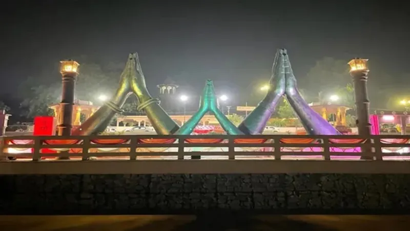 वाराणसी: आस्था, पर्यटन और रोजगार के लिए अंतरराष्ट्रीय स्तर का नमो घाट बन कर तैयार, जानें इसकी खासियत