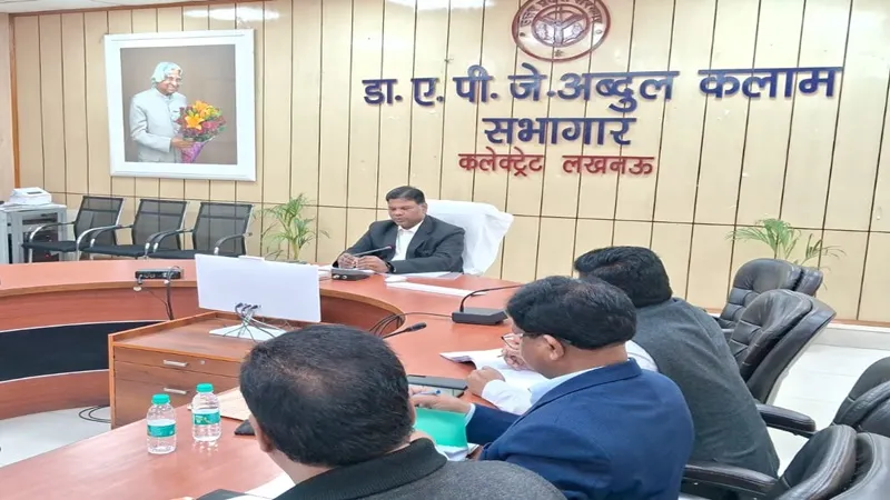 लखनऊ के तहसीलों में इस्तेमाल होंगी मेटल की मोहर, डीएम ने दिये निर्देश