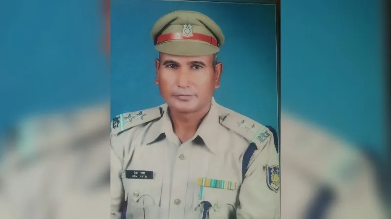 Unnao News: छुट्टी पर आये आरपीएफ दरोगा की मौत, पुलिस ने कराया पोस्टमार्टम, उड़ीसा में थी तैनाती