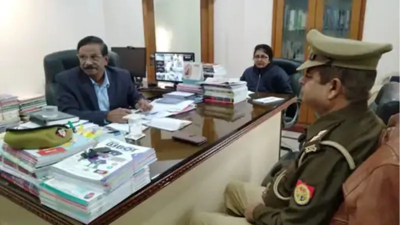 Kanpur News: इजराइल और हमास के युद्ध को लेकर भिड़ी दो छात्राएं… फिर जो हुआ जानकर हो जाएंगे हैरान