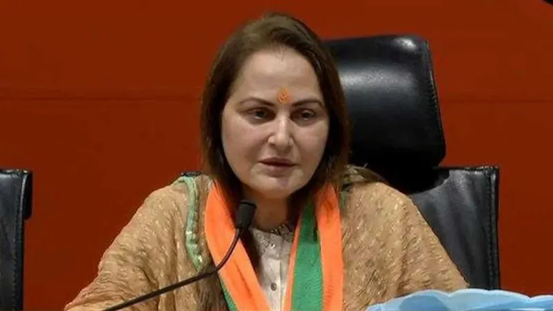 रामपुर: वारंट निरस्त कराने का प्रार्थना पत्र खारिज, एसपी को आदेश जयाप्रदा को कोर्ट में पेश करें