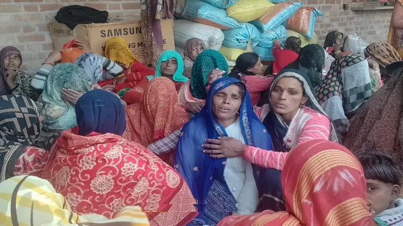 संभल: फसल की रखवाली कर रहे किसान पर सांड़ का हमला, मौत