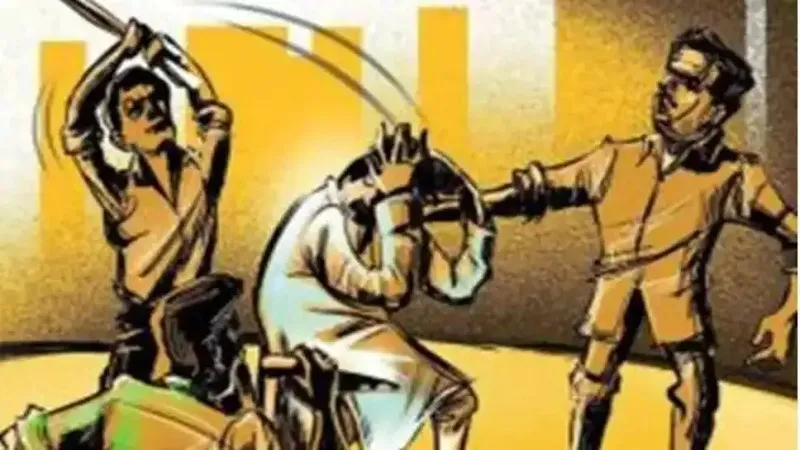 रामपुर : खनन को लेकर दो पक्षों में जमकर चले लात-घूंसे व ईंट पत्थर, मारपीट में दो लोग हुए चोटिल, मचा हड़कंप