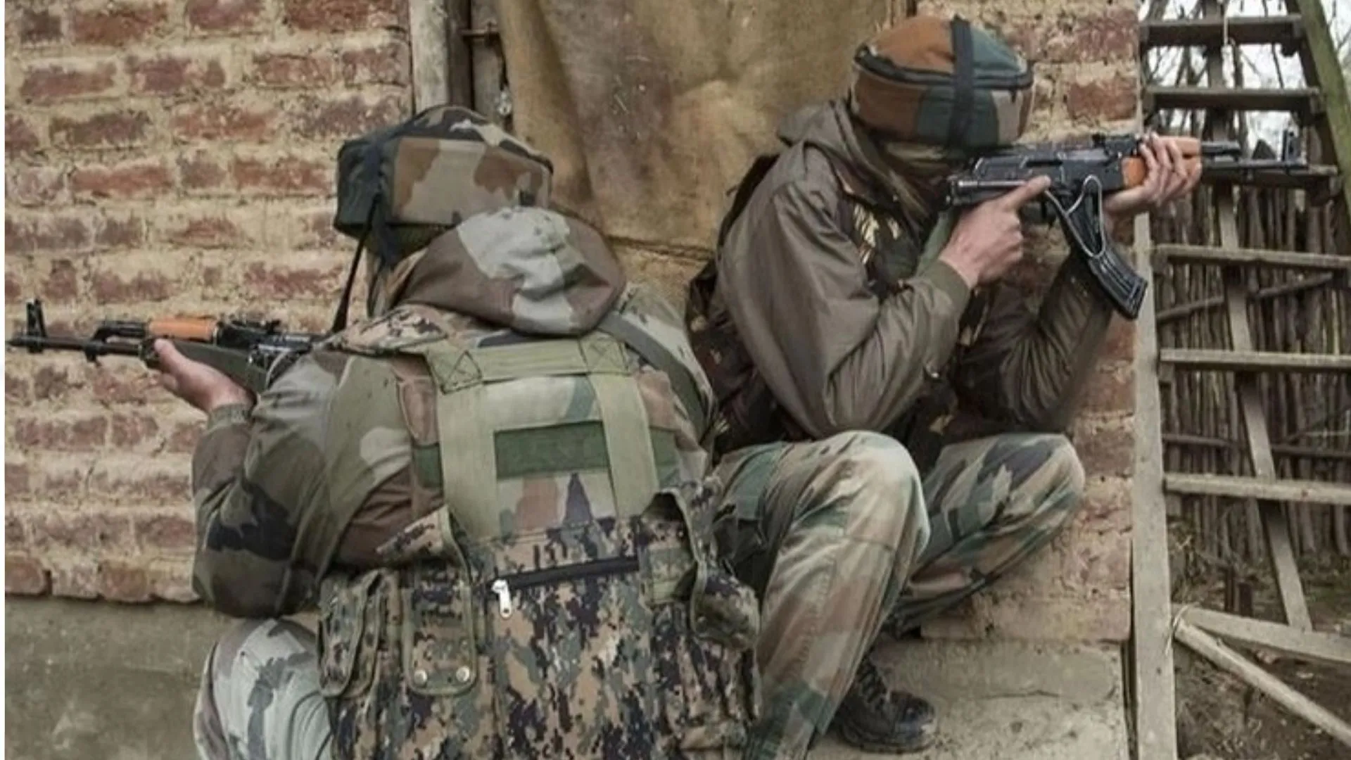 जम्मू कश्मीर: मुठभेड़ में सुरक्षाबलों को बड़ी सफलता, एक आतंकवादी मारा गया 