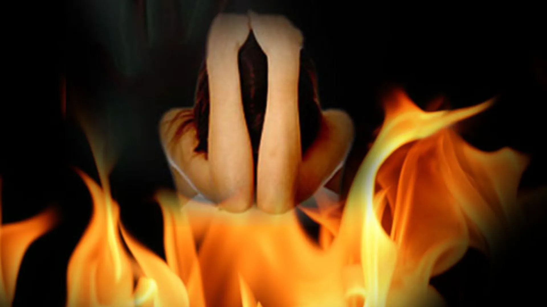 बरेली: आग से झुलसी महिला की इलाज के दौरान मौत, मायके वालों ने हत्या का लगाया आरोप