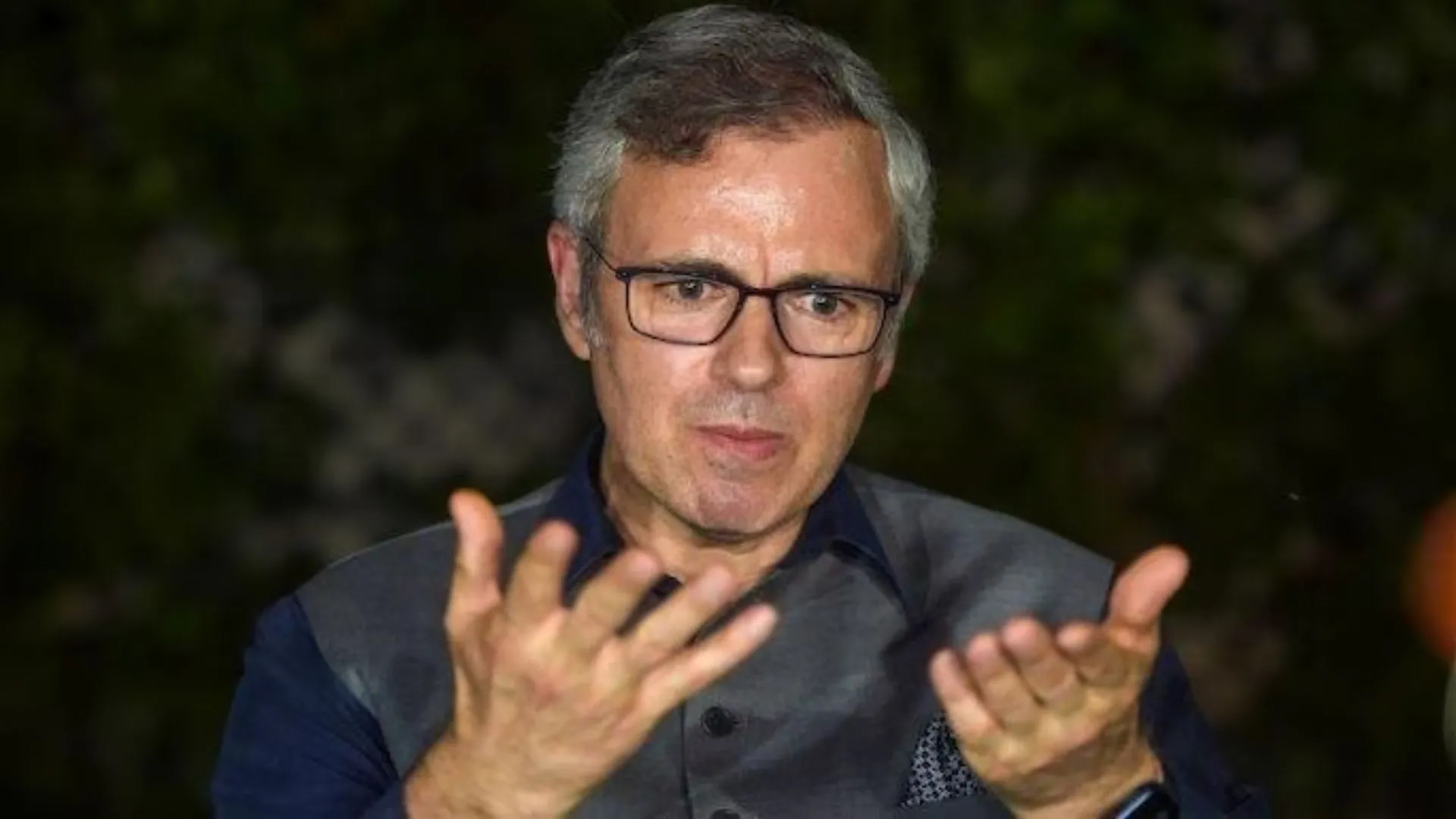 ‘दूसरे राज्य का स्थापना दिवस मना कर लोगों के घावों पर नमक छिड़कर रही है सरकार’ 