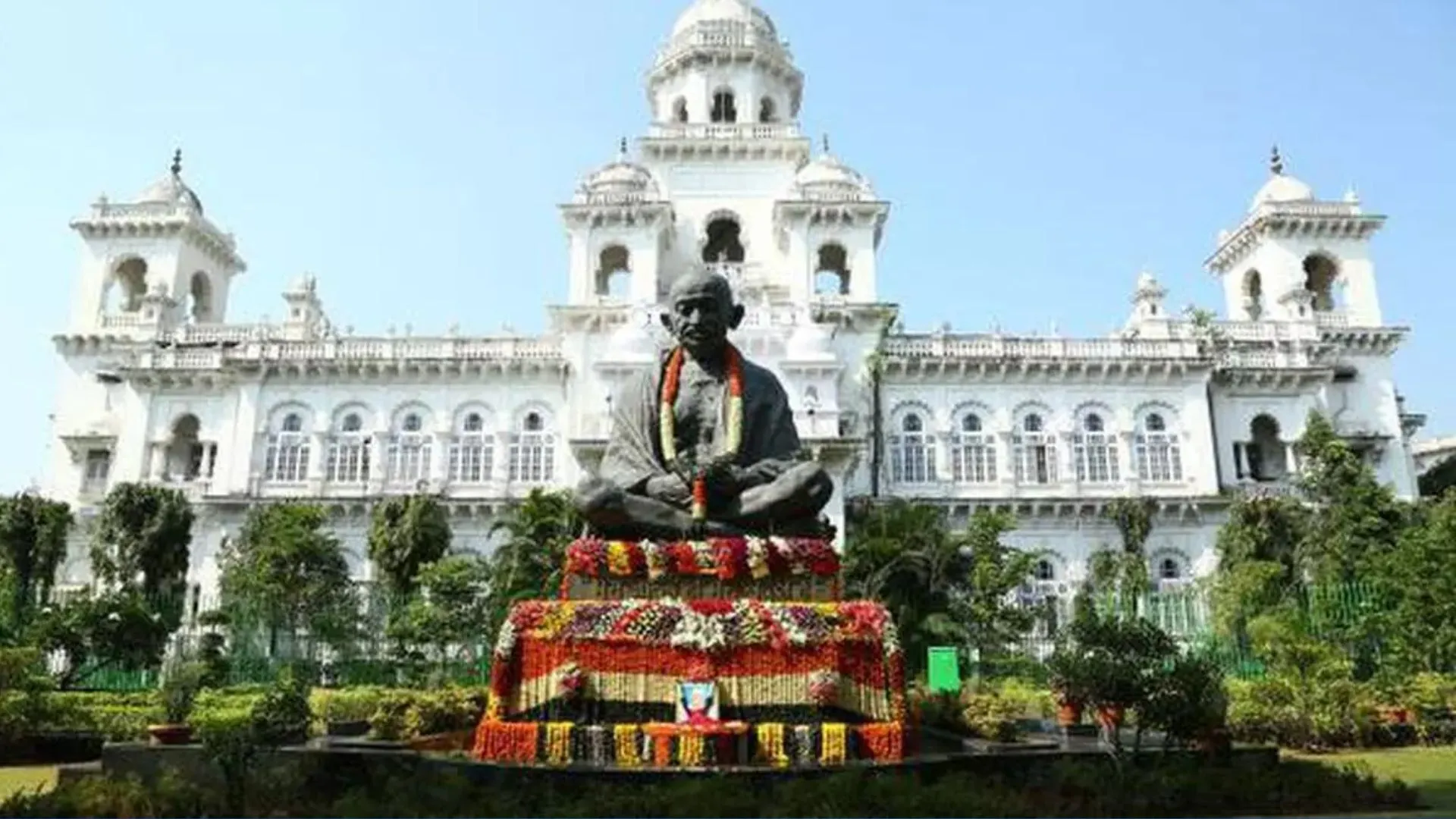 तेलंगाना विधानसभा का सत्र शुरू, नवनिर्वाचित विधायकों ने ली शपथ 