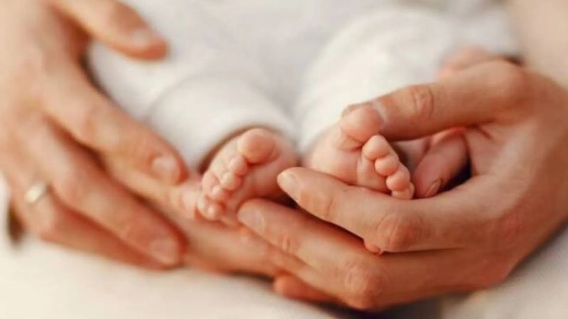 बरेली: जिला महिला अस्पताल में प्रसव के दौरान एक और नवजात की मौत