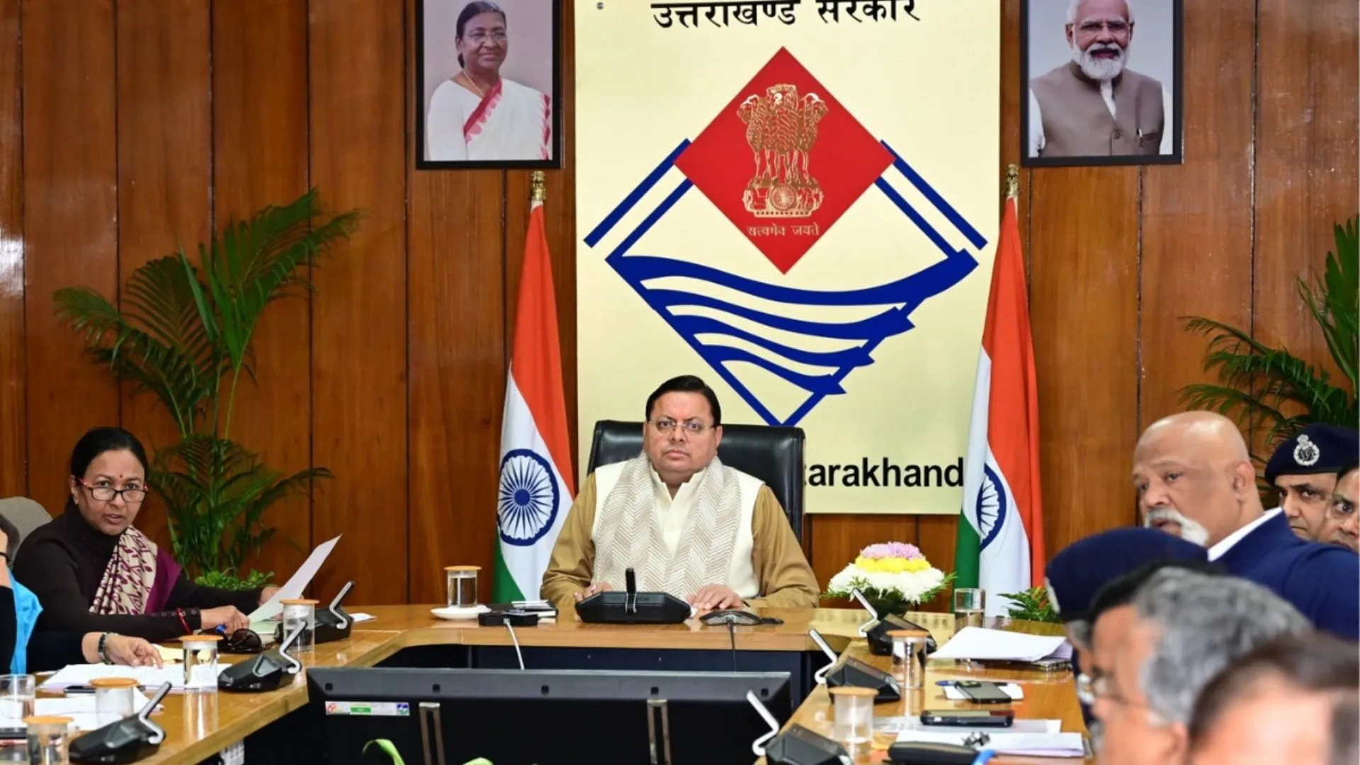 उत्तराखंड मंत्रिमंडल ने समान नागरिक संहिता का मसौदा तैयार करने वाली समिति के निर्णयों को दी मंजूरी 