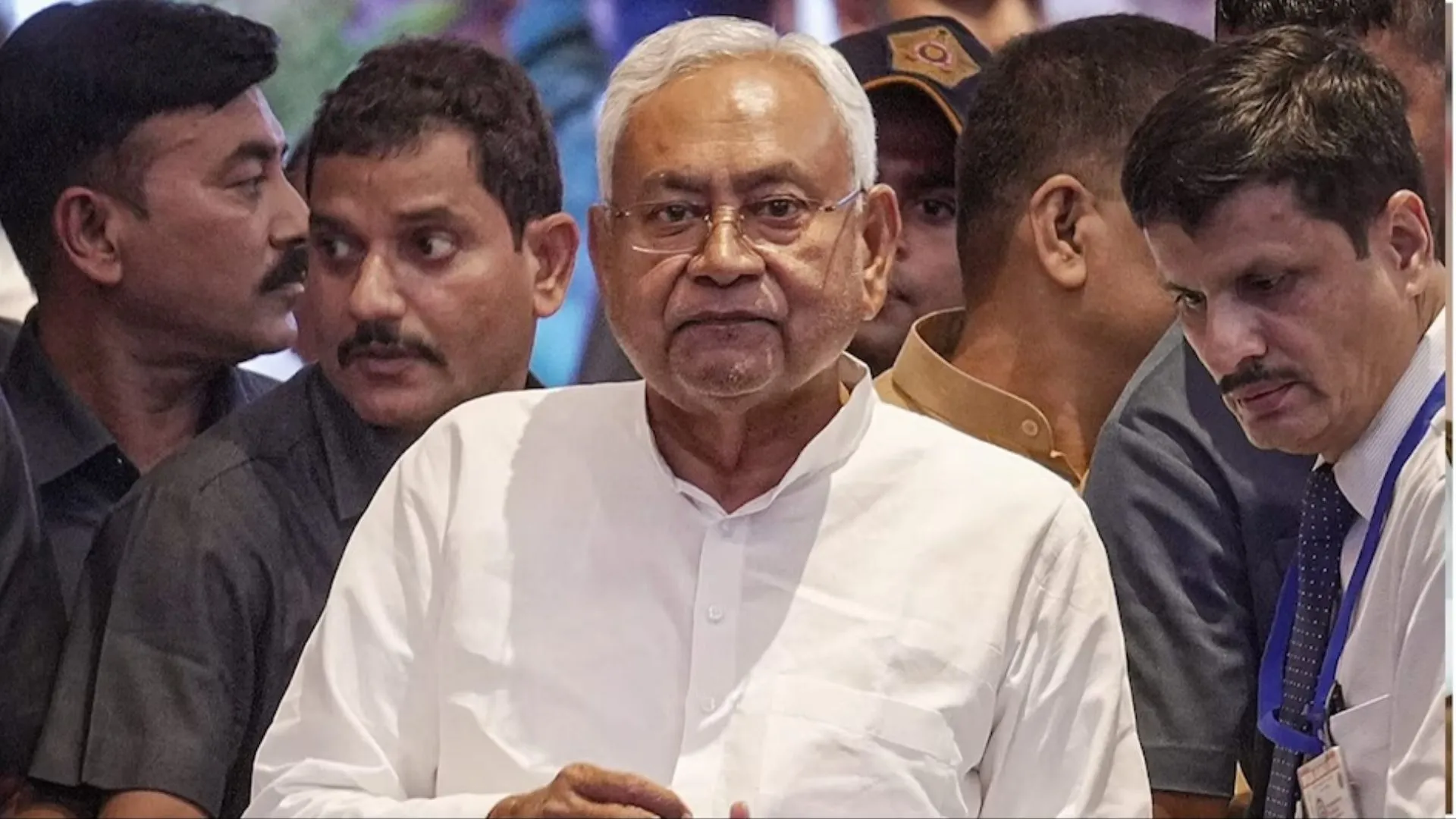 JDU Meeting: क्या ललन सिंह देंगे इस्तीफा? नीतीश कुमार ने सामान्य बैठक बताकर सवालों को टाला