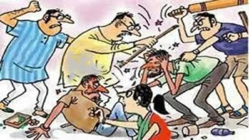 रामपुर: मैरिज हाल में ताला डालकर दूल्हे संग बरातियों को दौड़ा-दौड़ा कर पीटा