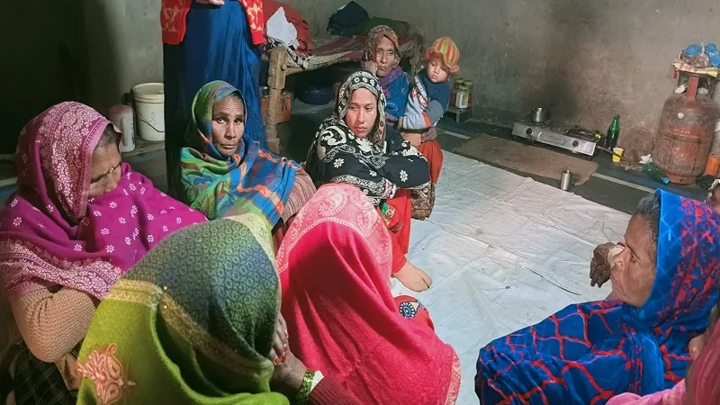 मुरादाबाद : गेहूं की सिंचाई कर लौट रहे किसान की ट्रेन से कटकर मौत