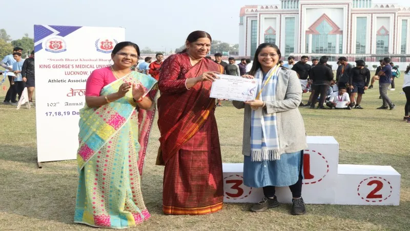 KGMU : वार्षिक खेलकूद प्रतियोगिता में मेडिकोज और फैकल्टी ने दिखाया दम