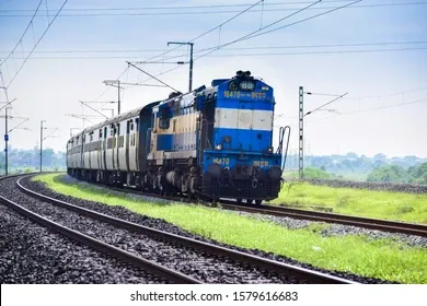 ट्रेनों की जानकारी लेकर ही घर से निकलें रेल यात्री,ये ट्रेनें चल रही कैसिंल