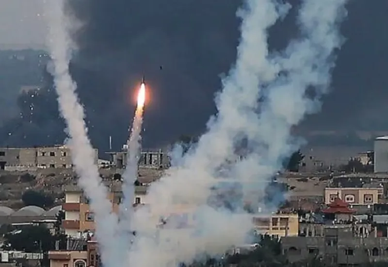 Israel-Hamas War : दक्षिण गाजा में तेज हुई लड़ाई, अमेरिका ने इजराइल को भेजे हथियार 